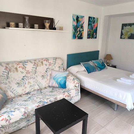 Estudio A 50Mt Del Mar, Zona Palacio De Congresos - Apto 4 Estepona Luaran gambar