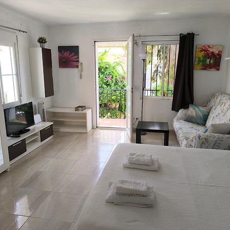 Estudio A 50Mt Del Mar, Zona Palacio De Congresos - Apto 4 Estepona Luaran gambar