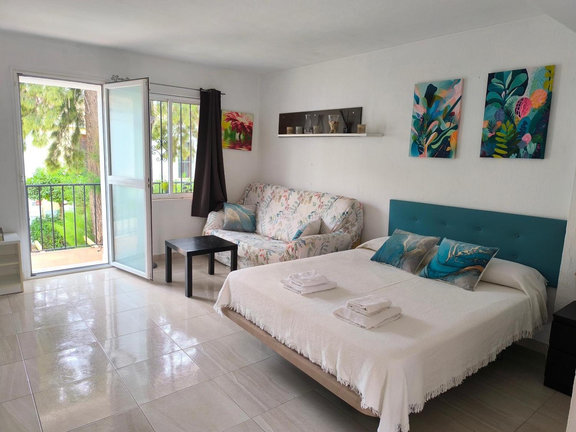 Estudio A 50Mt Del Mar, Zona Palacio De Congresos - Apto 4 Estepona Luaran gambar