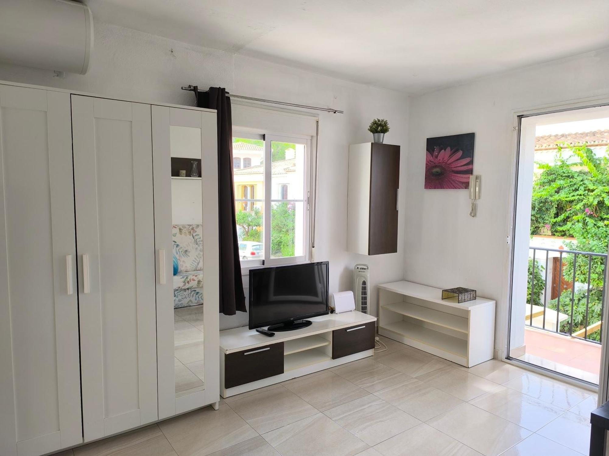 Estudio A 50Mt Del Mar, Zona Palacio De Congresos - Apto 4 Estepona Luaran gambar